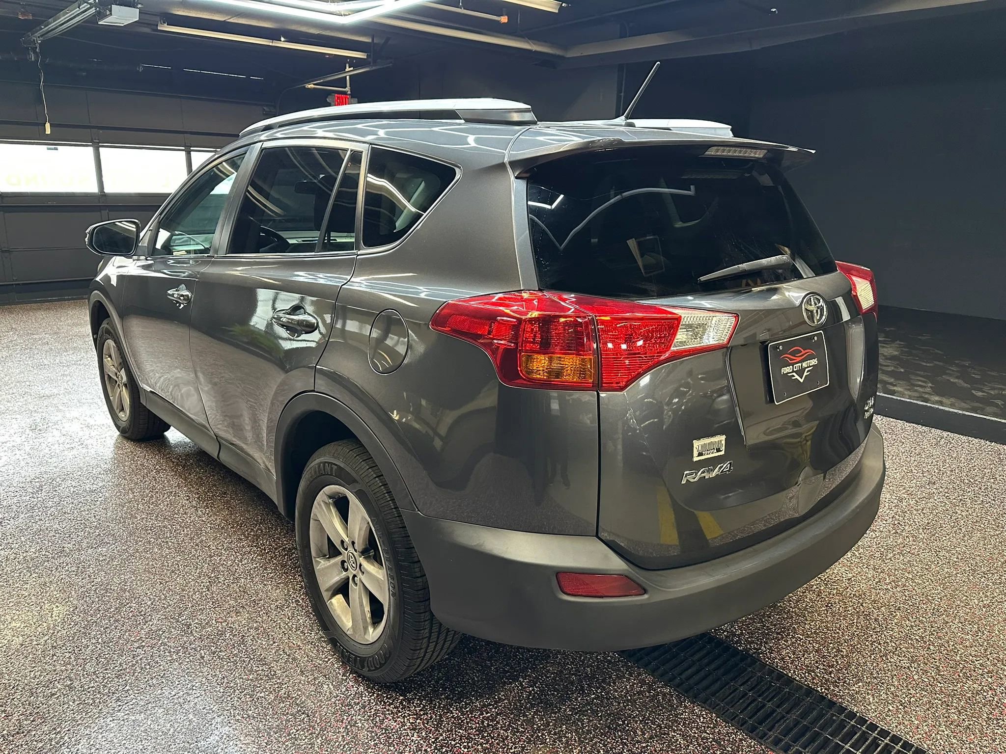 Used 2015 Toyota RAV4 XLE image 4