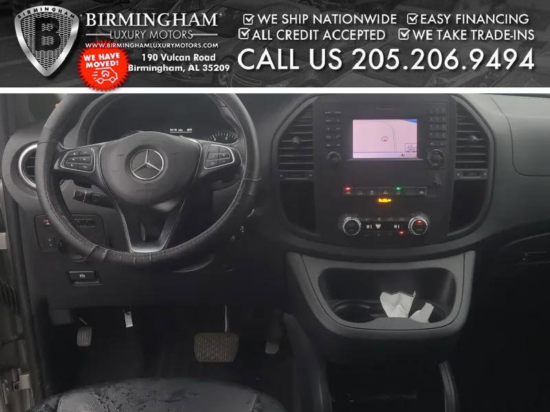 Used 2016 Mercedes-Benz Metris Passenger image 2