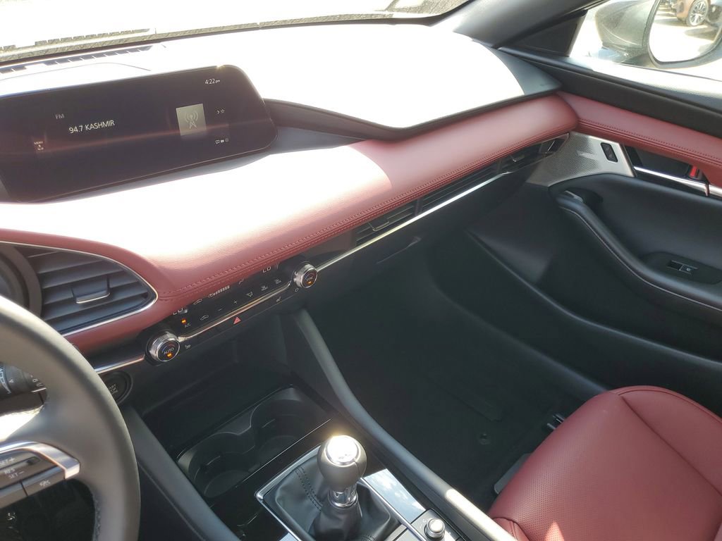 New 2026 MAZDA MAZDA3 2.5 S Hatchback w/ Premium Pkg FWD image 27