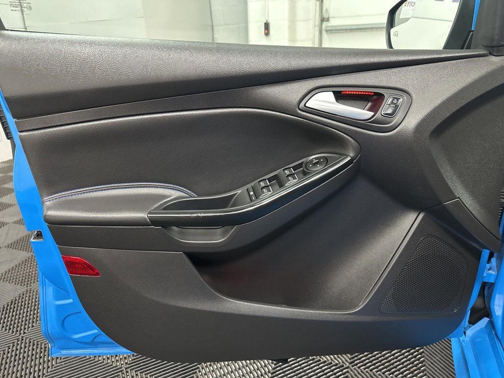 Used 2016 Ford Focus RS image 17