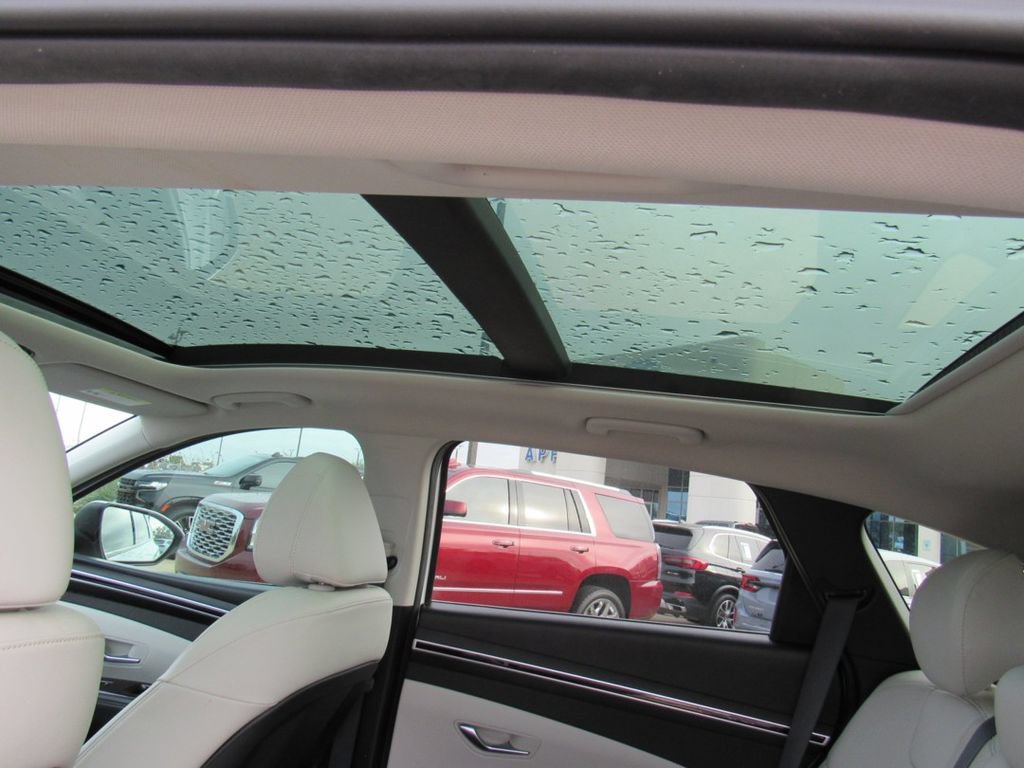 Certified 2022 Hyundai Tucson Limited FWD image 18