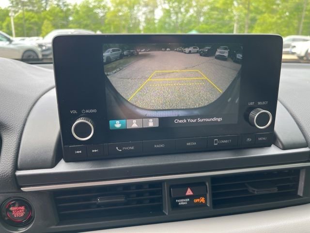 Used 2023 Honda Pilot LX image 32