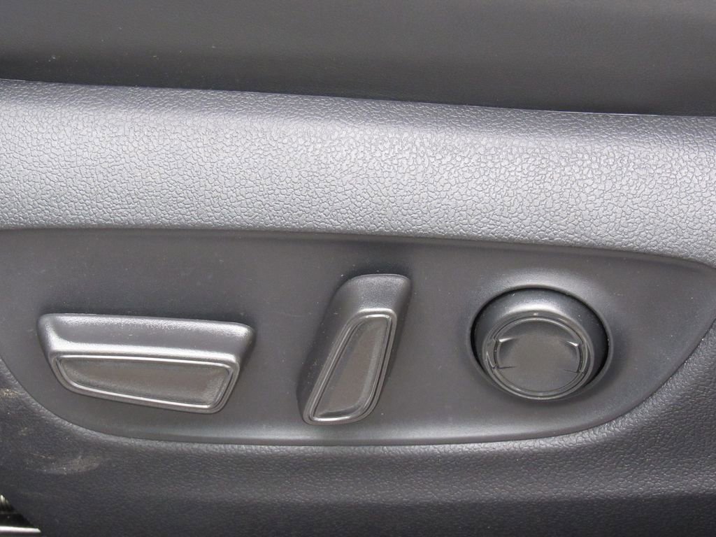 Used 2025 Toyota RAV4 XLE Premium w/ Weather Package AWD/4WD image 12