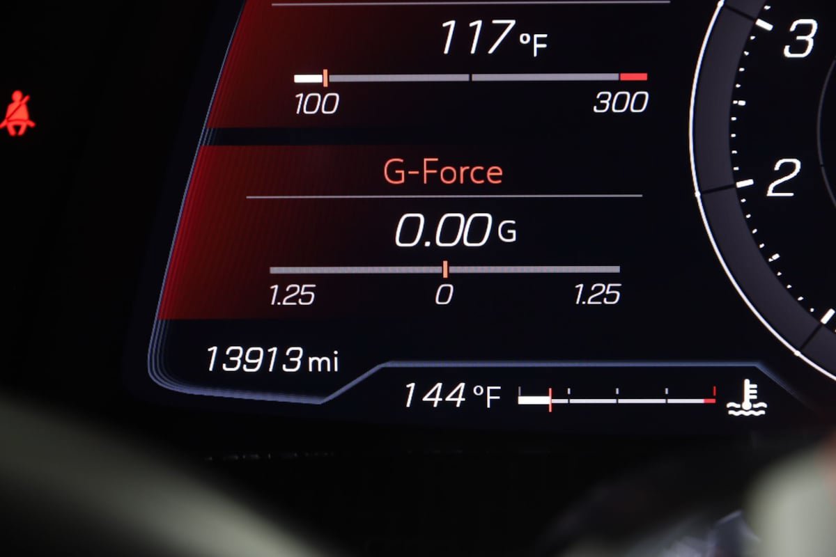 Used 2021 Chevrolet Corvette Stingray Premium Cpe w/ Z51 Performance Package RWD image 55