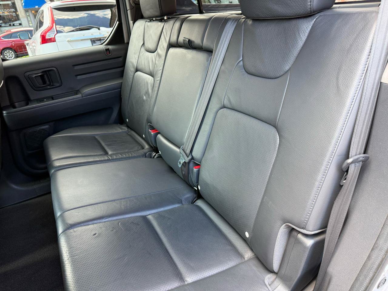 Used 2014 Honda Ridgeline SE image 7