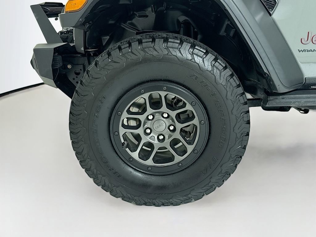 Used 2023 Jeep Wrangler Unlimited Rubicon w/ Xtreme 35 Tire Package AWD/4WD image 31