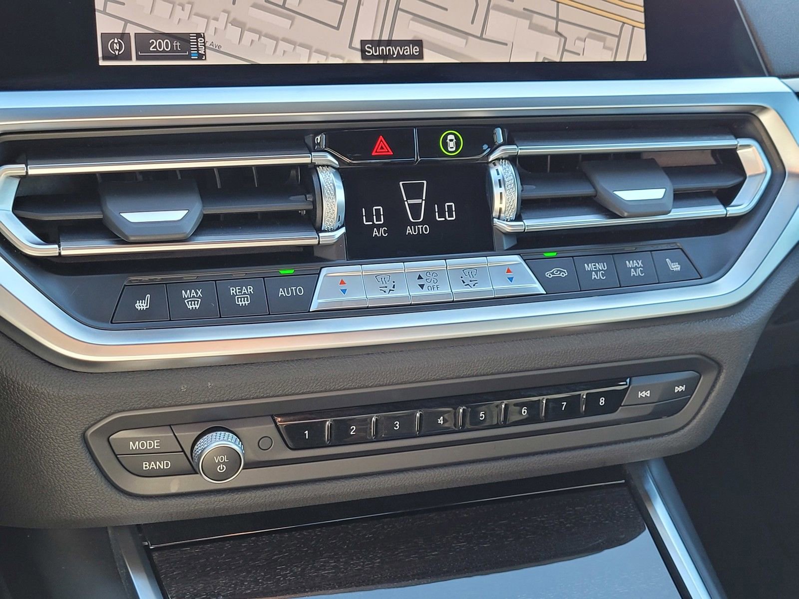 Used 2022 BMW 330e xDrive w/ Premium Package image 25