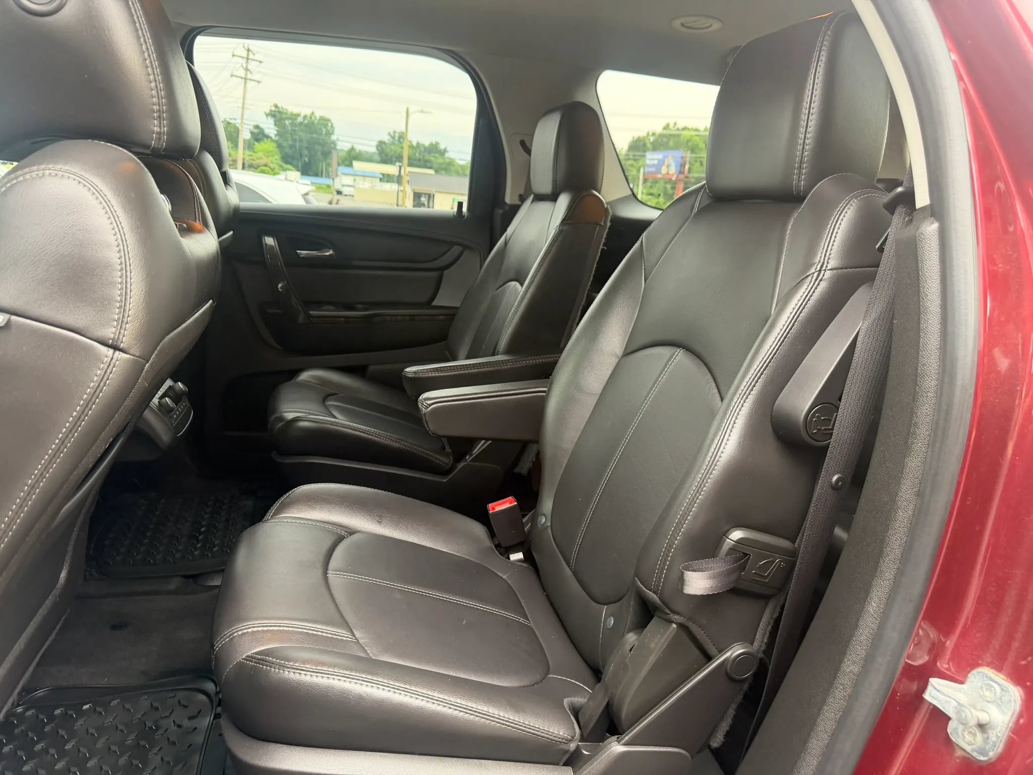 Used 2017 GMC Acadia Limited SLT FWD image 12