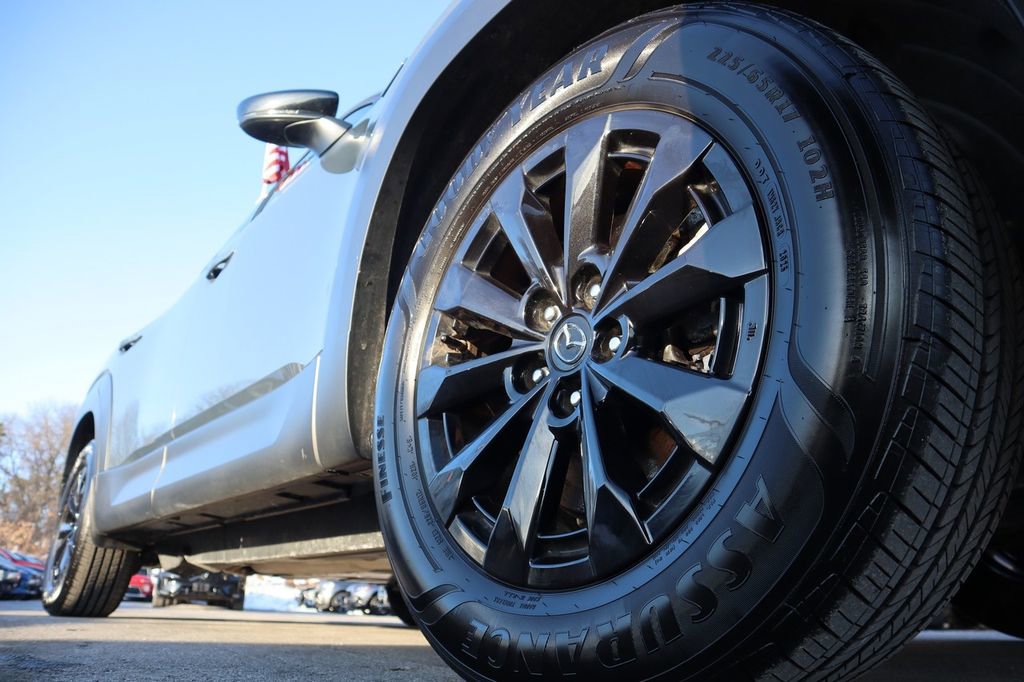 Used 2025 MAZDA CX-50 AWD 2.5 Hybrid w/ Premium Pkg image 10