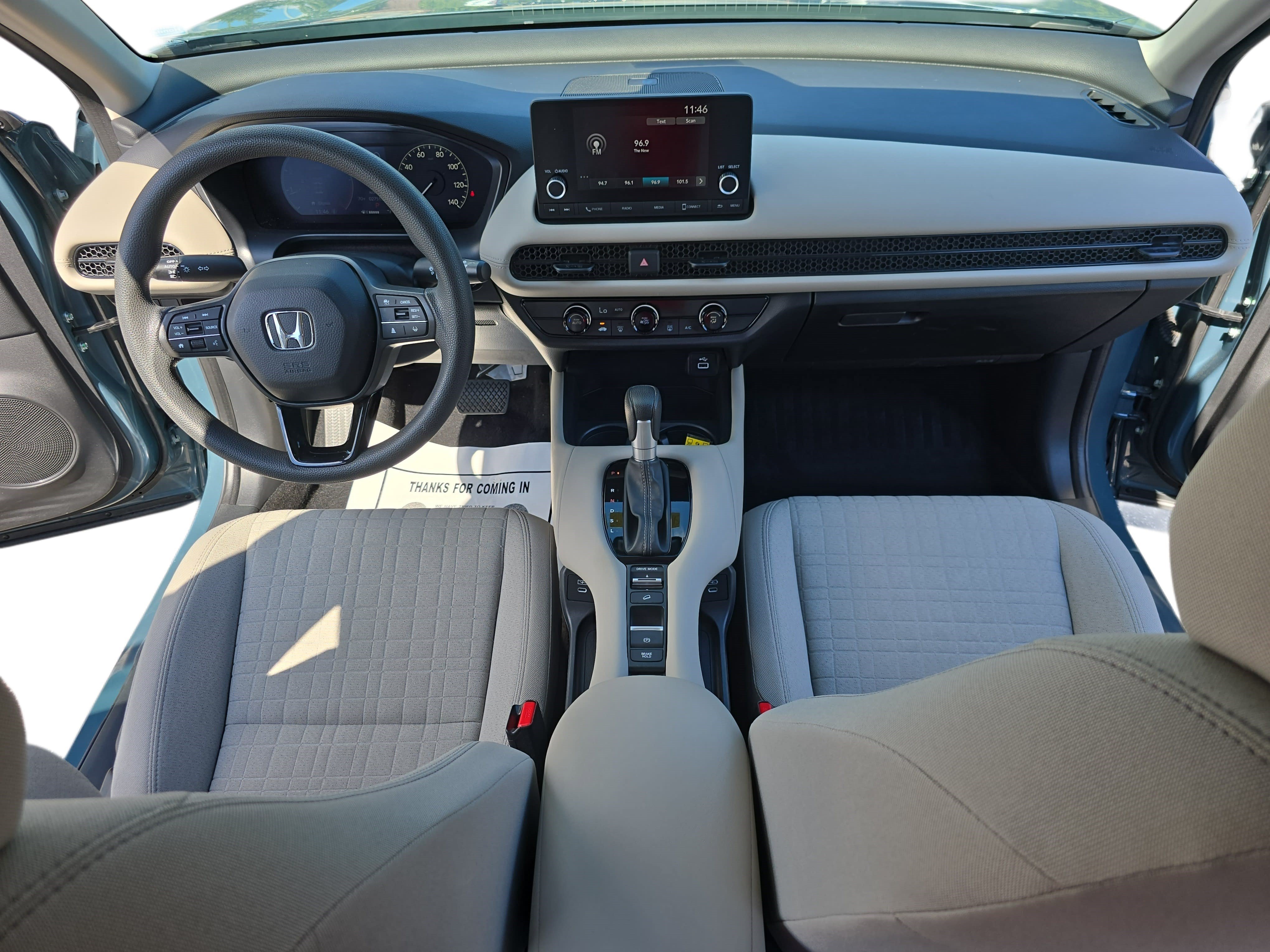 Certified 2025 Honda HR-V LX image 9