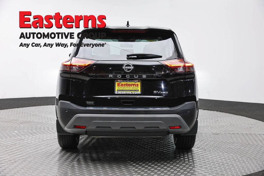 Used 2023 Nissan Rogue SV AWD/4WD image 6