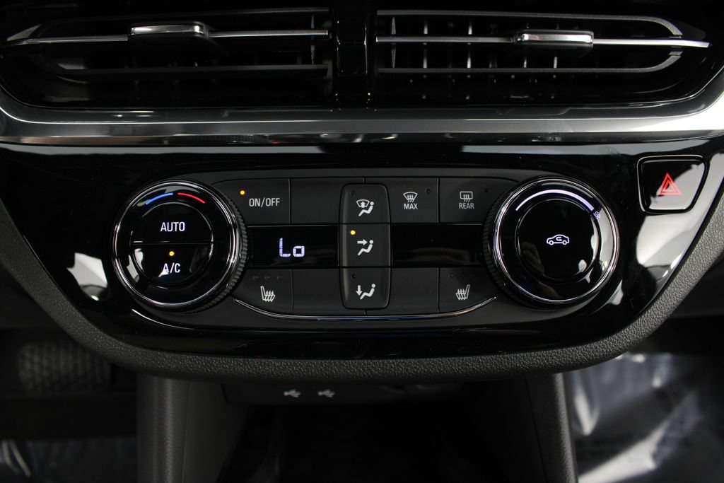 New 2026 Buick Envista Sport Touring w/ Convenience I Package FWD image 6