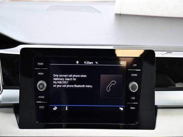 New 2026 Volkswagen Taos SE image 26