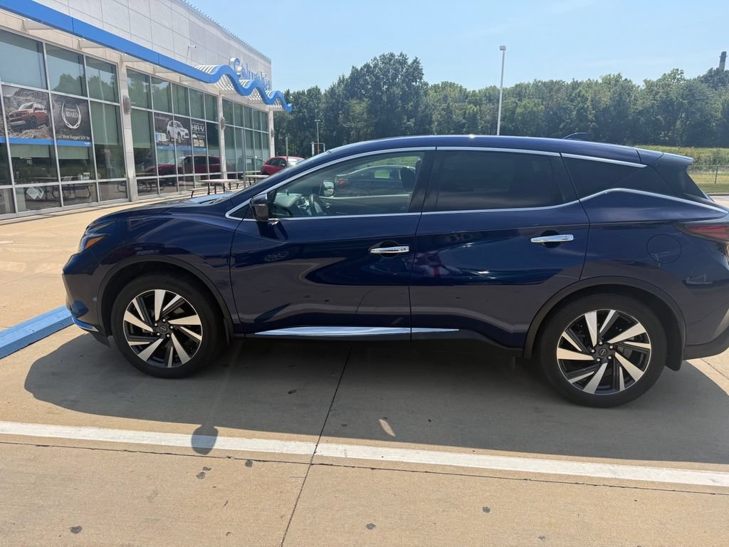 Used 2023 Nissan Murano SL w/ SL Moonroof Package FWD image 10