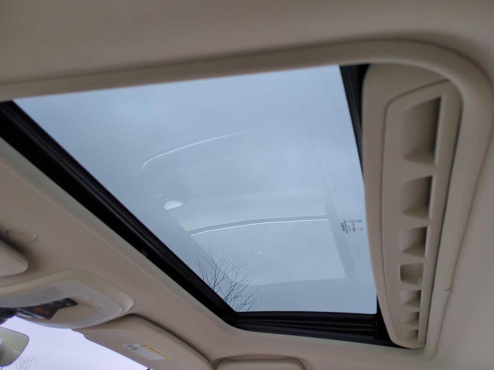 Used 2016 Volvo S60 T5 Inscription Platinum image 19