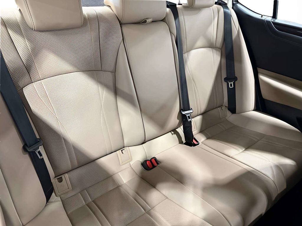 Used 2019 Lexus ES 350 w/ Accessory Package FWD image 16