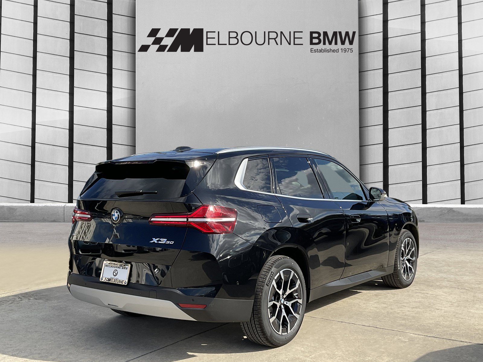 New 2026 BMW X3 xDrive30 w/ Premium Package AWD/4WD image 4