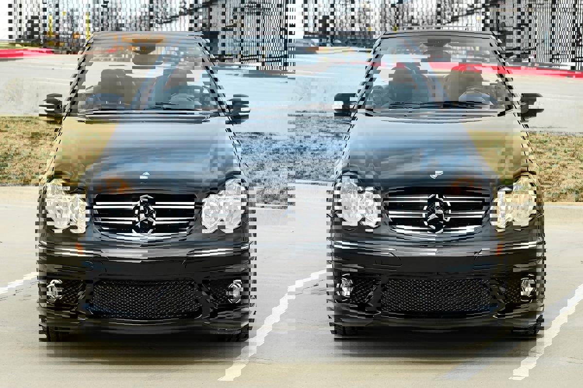 Used 2007 Mercedes-Benz CLK 63 AMG Cabriolet image 5