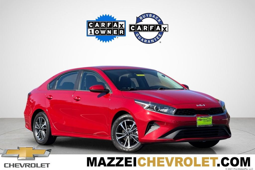 Used 2024 Kia Forte LXS image 1