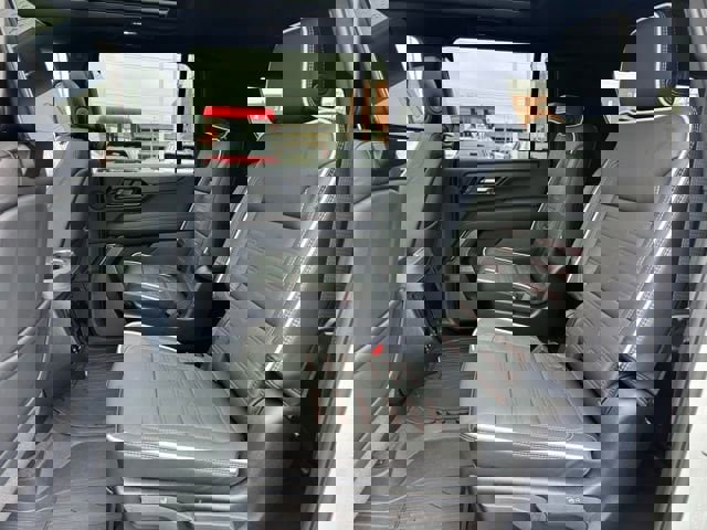 New 2026 GMC Yukon XL AT4 Ultimate w/ LPO, Floor Liner Package image 20