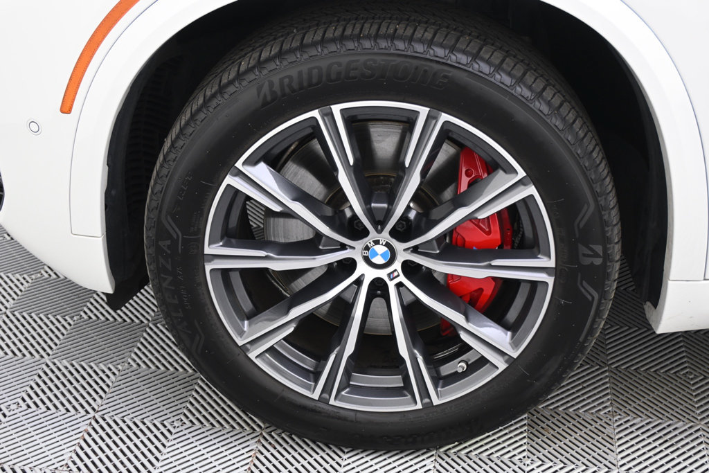 Used 2026 BMW X5 M60i AWD/4WD image 20