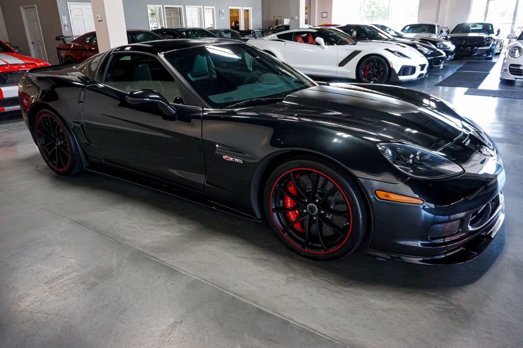Used 2012 Chevrolet Corvette Z06 w/ 3LZ Preferred Equipment Group image 4