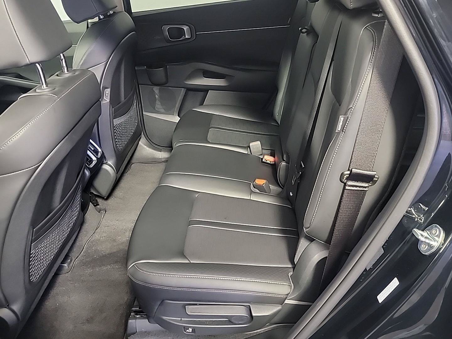 Certified 2026 Kia Sorento EX AWD/4WD image 18
