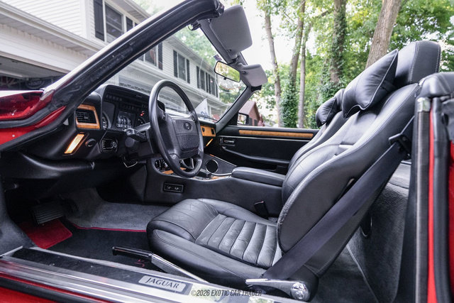 Used 1991 Jaguar XJS V12 Convertible RWD image 54