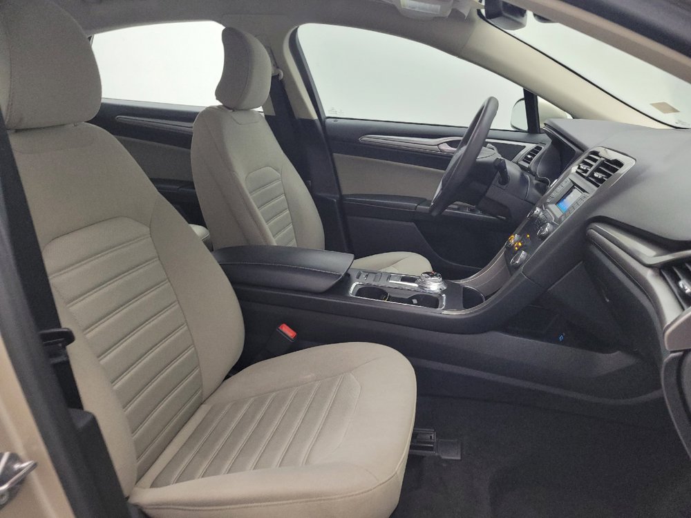 Used 2019 Ford Fusion S FWD image 21