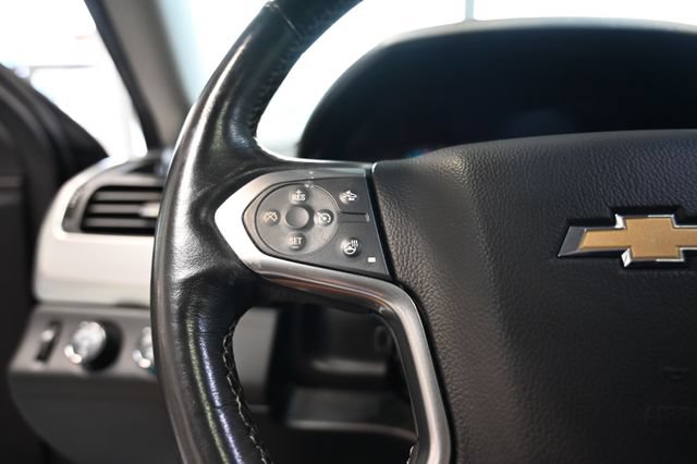 Used 2017 Chevrolet Suburban Premier AWD/4WD image 25