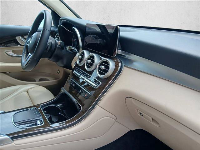 Certified 2022 Mercedes-Benz GLC 300 image 21