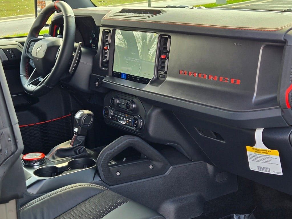New 2026 Ford Bronco Raptor AWD/4WD image 8