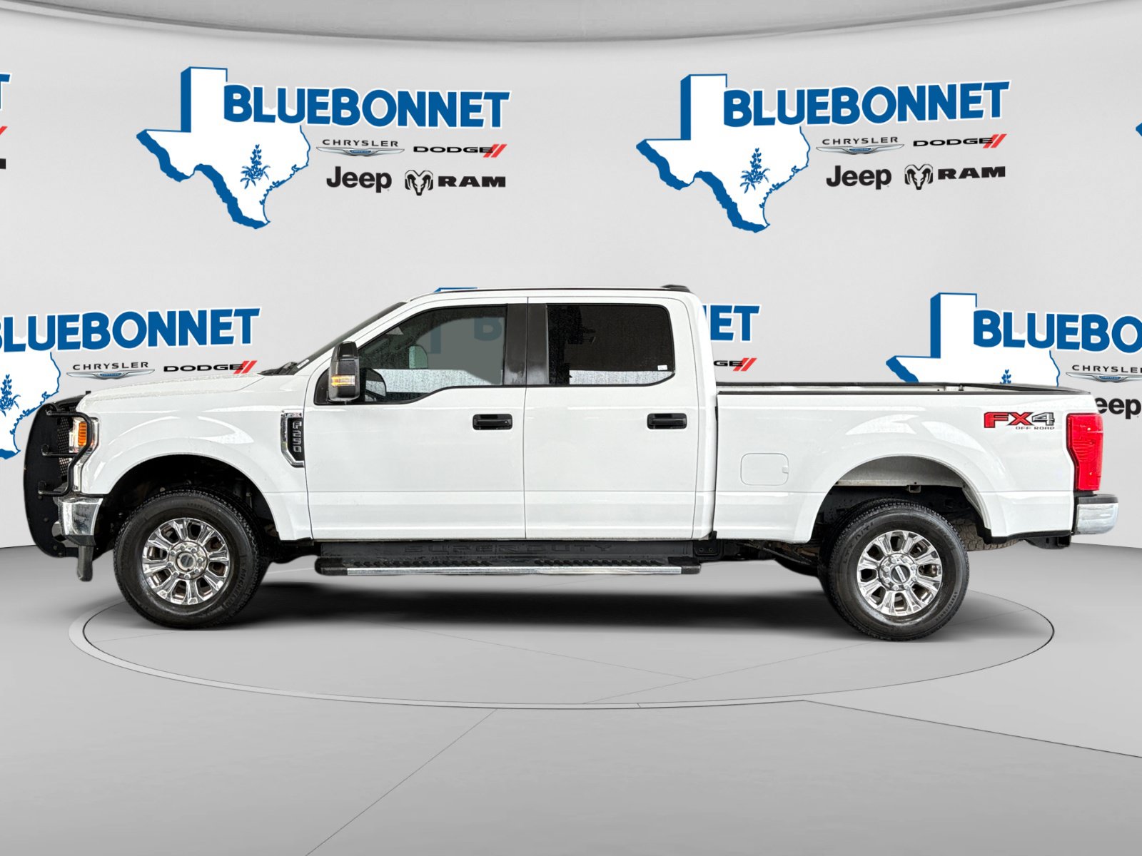 Used 2020 Ford F250 XL w/ STX Appearance Package AWD/4WD image 8