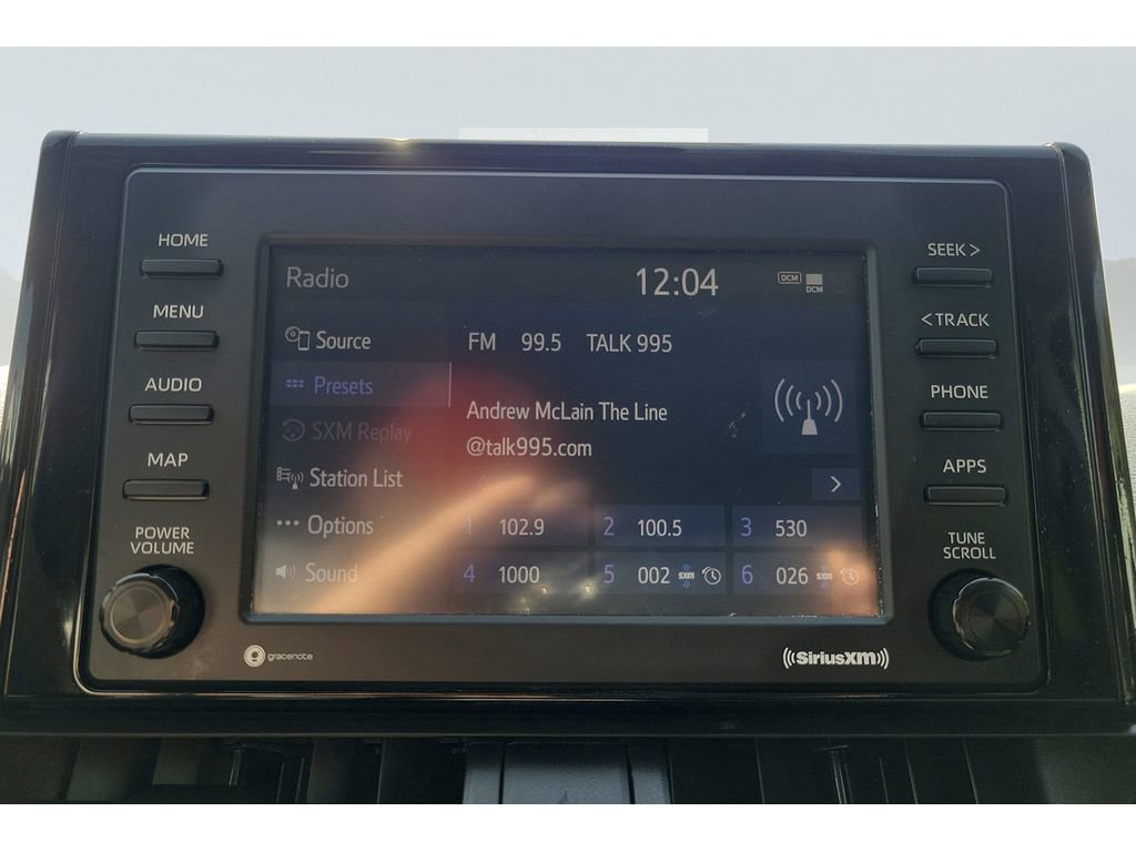 Used 2021 Toyota RAV4 LE FWD image 13