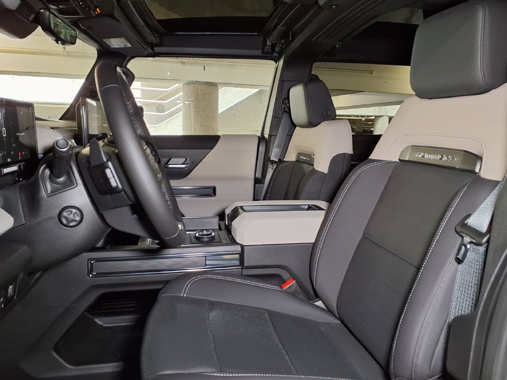 New 2026 GMC Hummer EV SUV AWD/4WD image 15