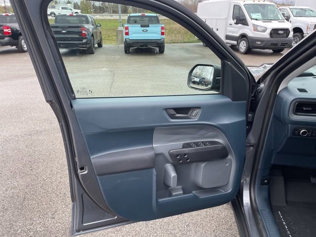 New 2026 Ford Maverick XL image 18