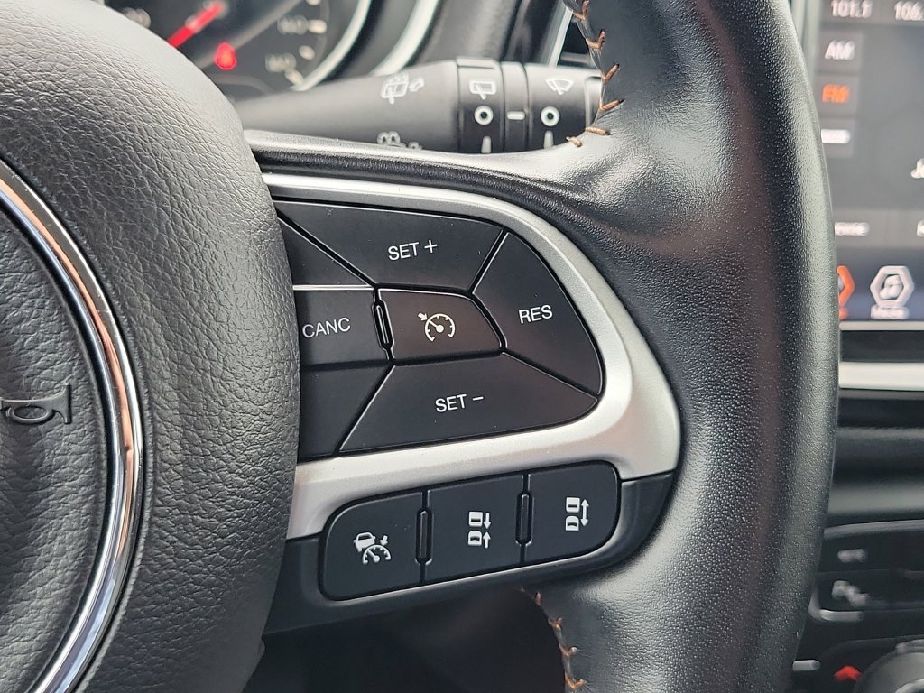 Used 2021 Jeep Compass Limited AWD/4WD image 13