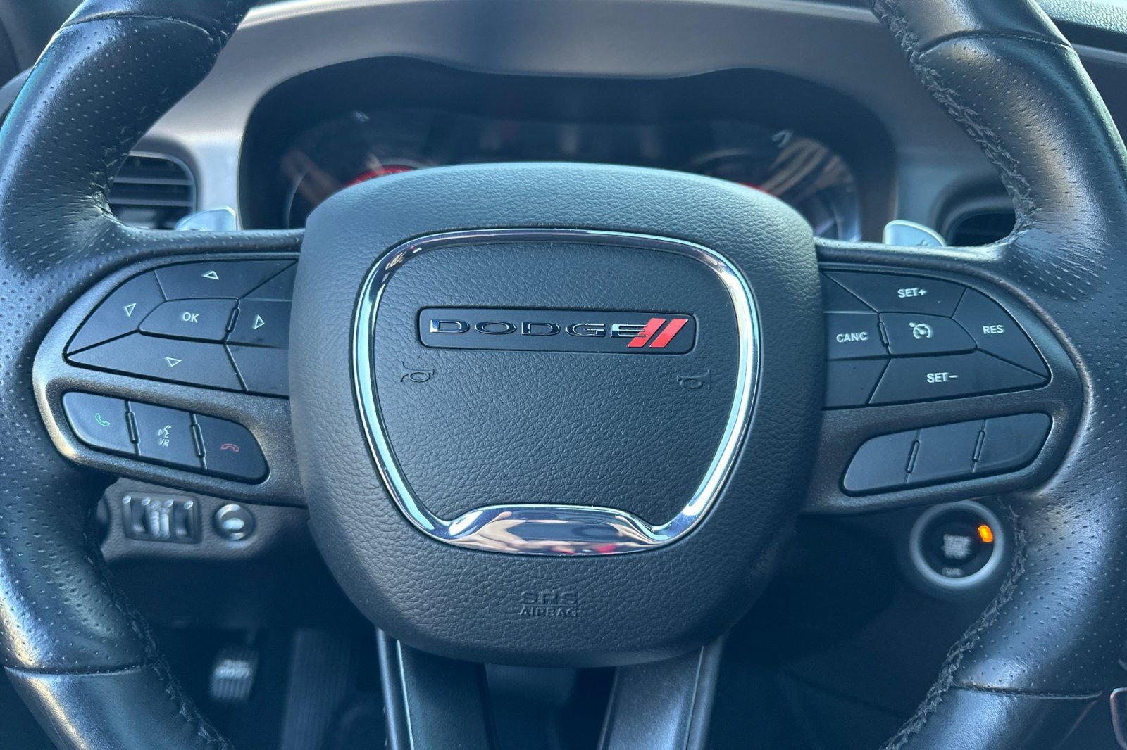 Used 2022 Dodge Charger R/T w/ Harman/Kardon Audio Group image 32