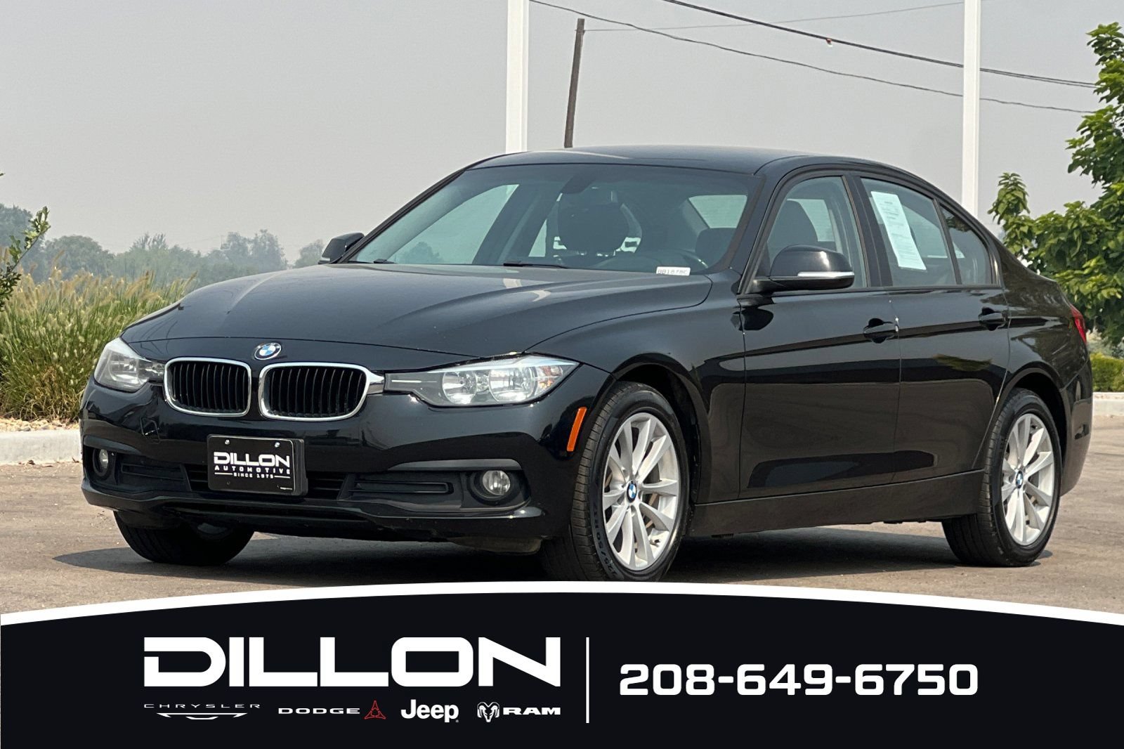 Used 2016 BMW 320i xDrive Sedan AWD/4WD image 11
