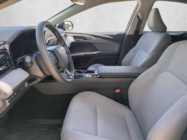 Used 2025 Toyota Camry LE FWD image 15