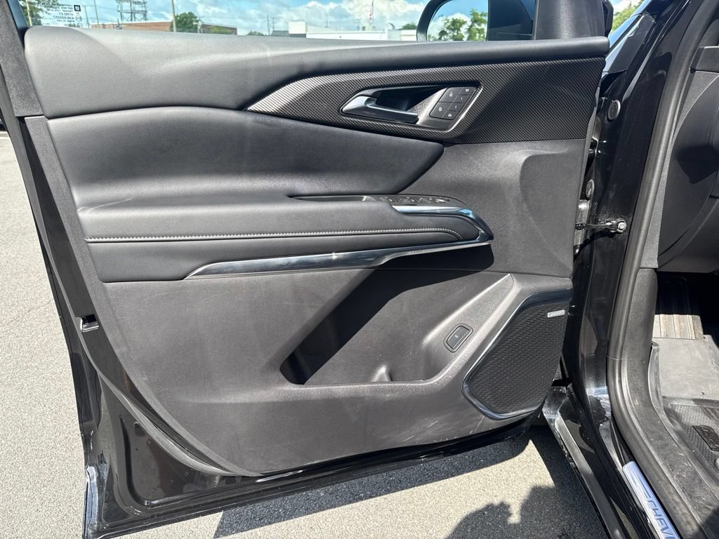 Used 2026 Chevrolet Traverse High Country w/ LPO, Floor Liner Package AWD/4WD image 16