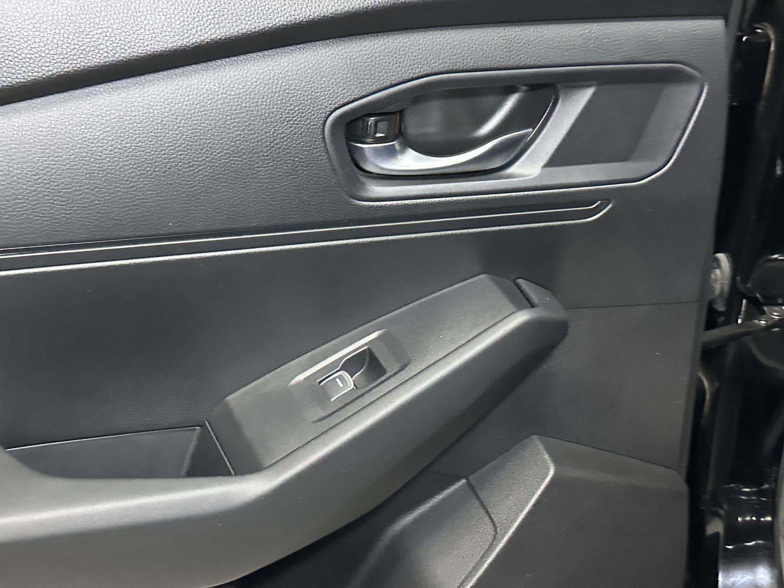 Certified 2024 Honda Accord EX image 31