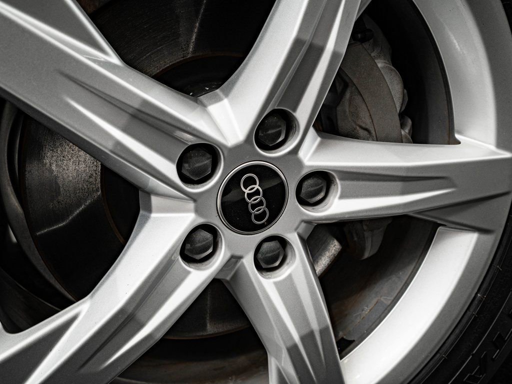 Used 2023 Audi Q5 2.0T Premium w/ Convenience Package image 8