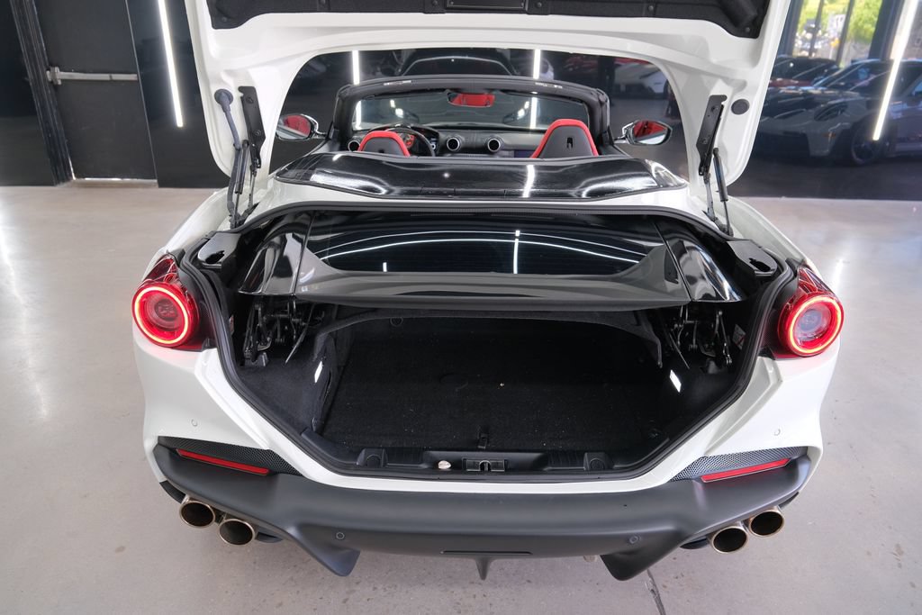 Used 2023 Ferrari Portofino M RWD image 10