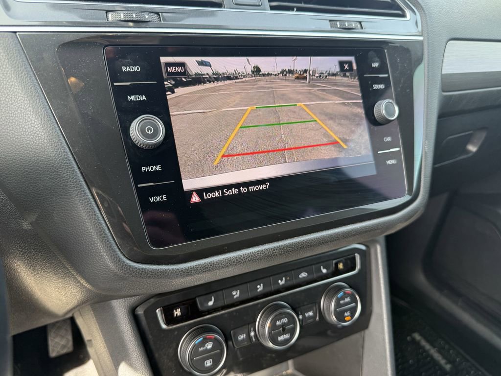 Used 2019 Volkswagen Tiguan SE image 20