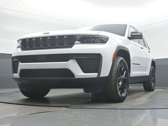 New 2026 Jeep Grand Cherokee Laredo image 46