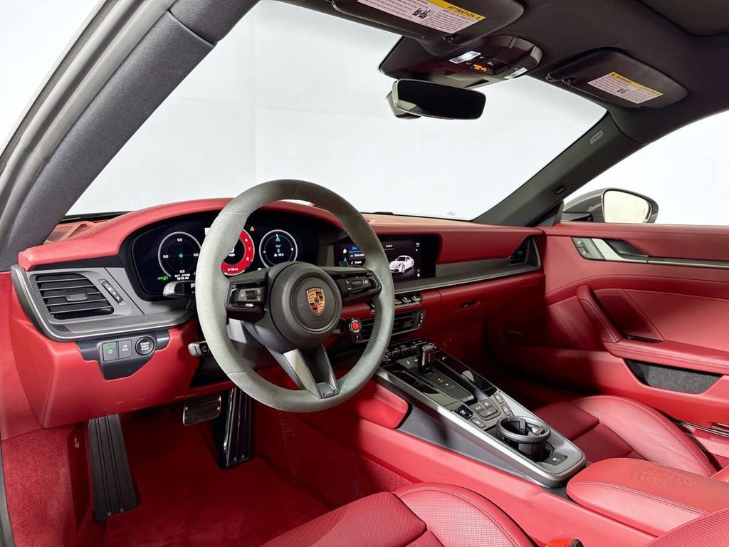 Certified 2025 Porsche 911 Carrera S RWD image 11
