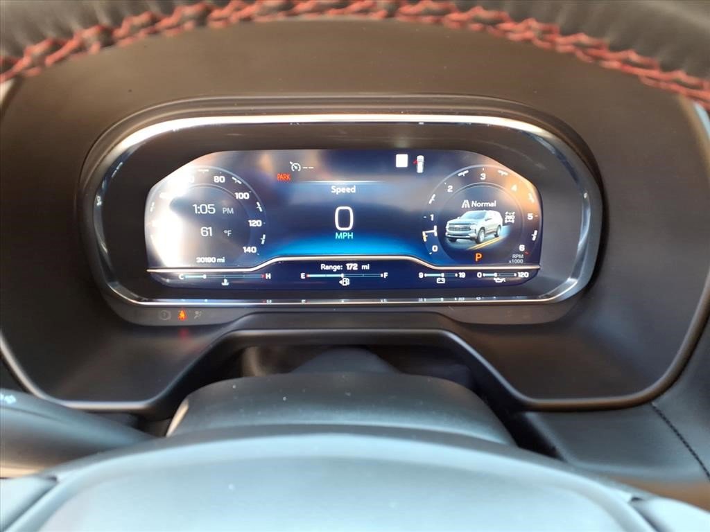 Certified 2022 Chevrolet Suburban RST w/ Sport Performance Package image 19