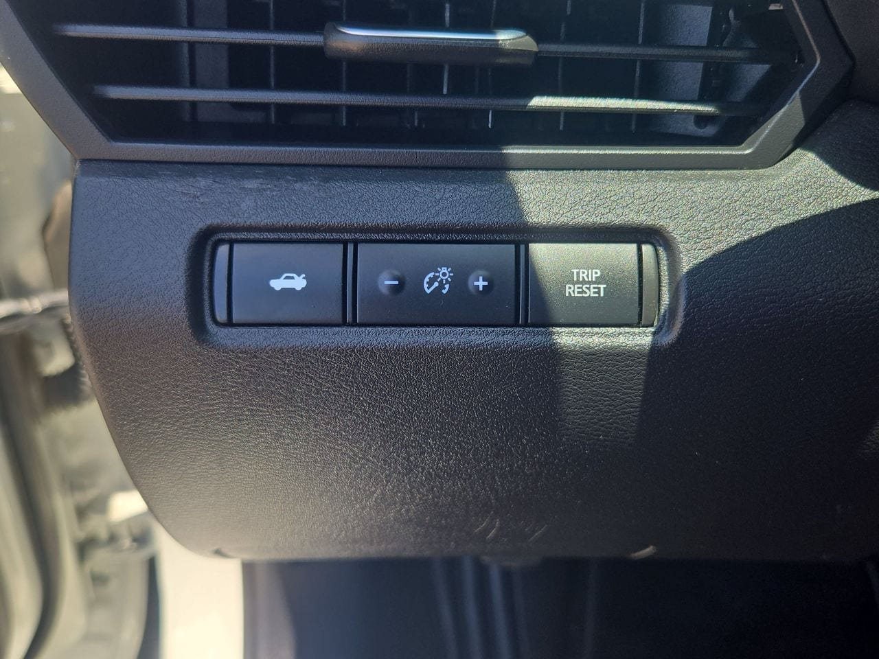 Certified 2024 Nissan Altima 2.5 S FWD image 24