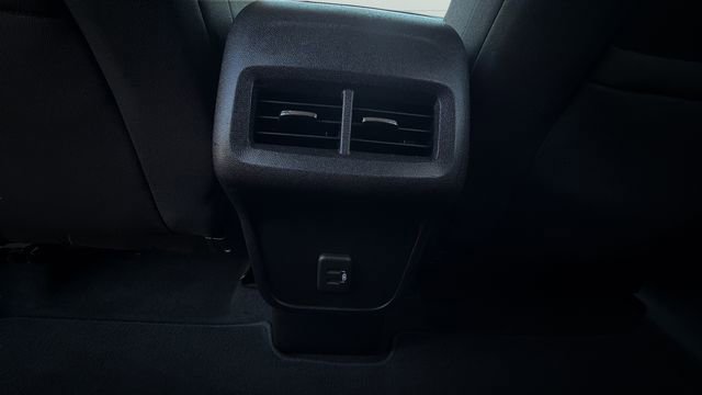 Used 2019 Chevrolet Equinox LT image 26